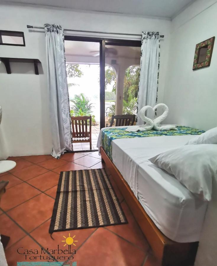 托尔图格罗Casa Marbella别墅 外观 照片